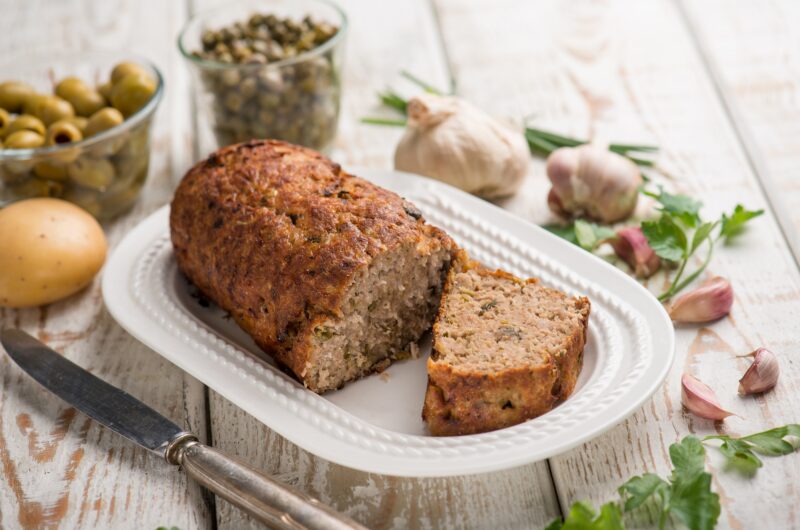 Turkey Meatloaf with Mashed Potatoes and Maple Glazed Carrots