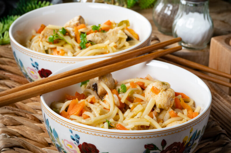 Lemongrass Chicken Noodle Bowls 
