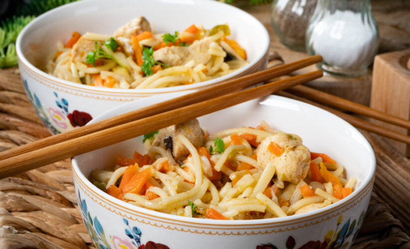 Lemongrass Chicken Noodle Bowls 