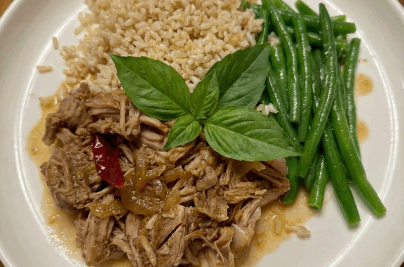Thai Basil Pork & Green Beans